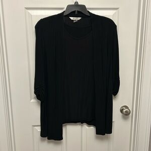 Black 2 pc top set.  Tank with jacket w rushed sleeves size 2 x